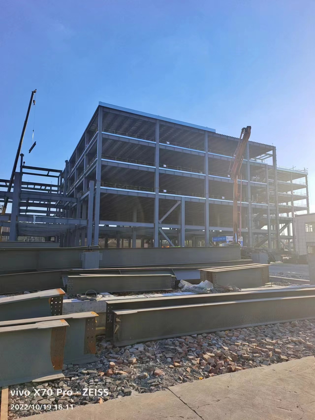 上海鋼結(jié)構(gòu)工程中鋼結(jié)構(gòu)桁架13585605056周先生 上海鋼結(jié)構(gòu)工程中鋼結(jié)構(gòu)桁架13585605056周先生